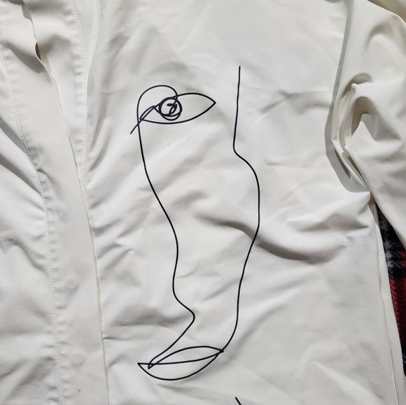 Aday Something Borrowed White Shirt With Face Design Size Small - Picture 5 of 14